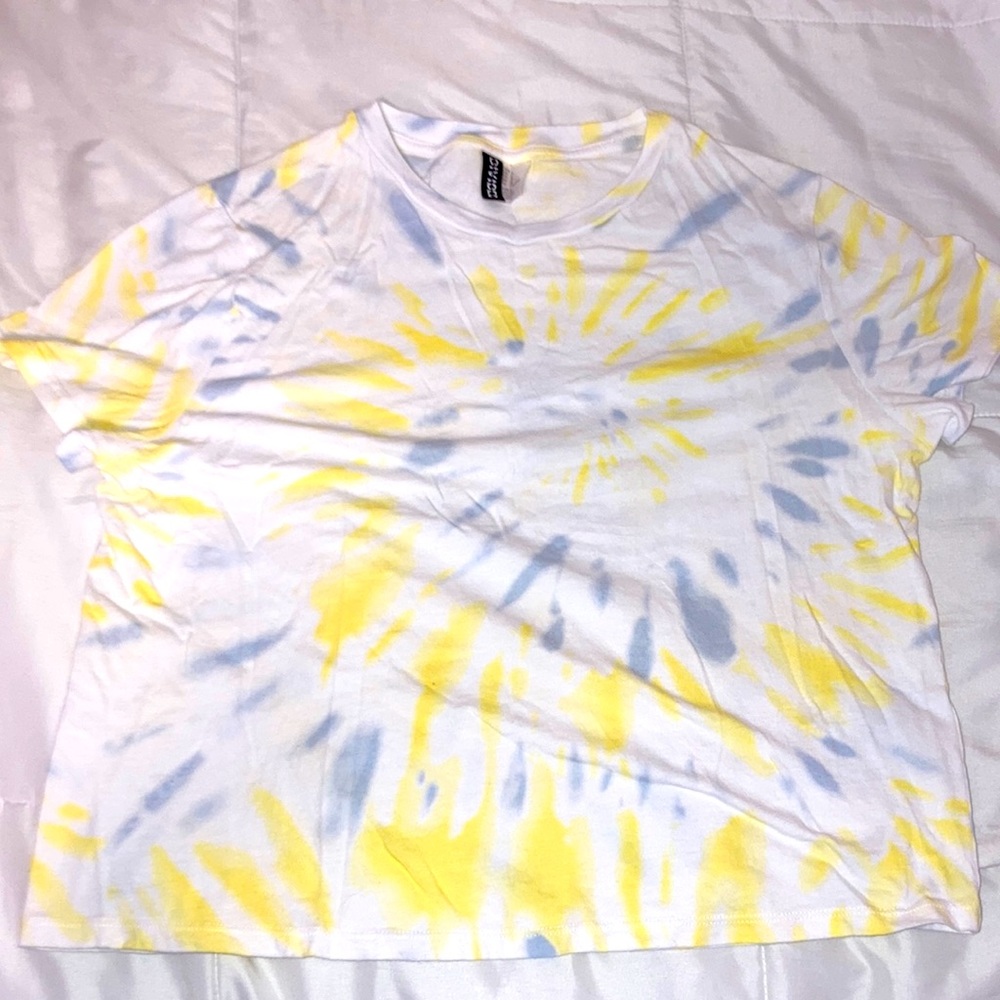 Tie-dye blue and yellow shirt (H&M)